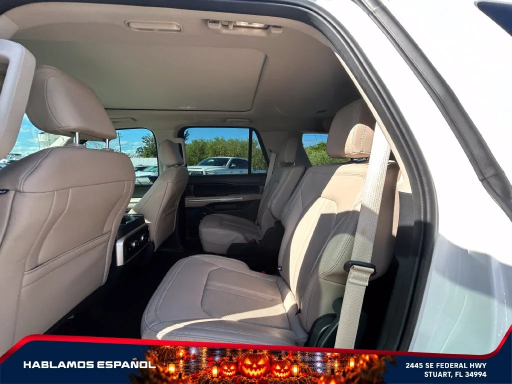 Used 2024 White Ford Limited image 12