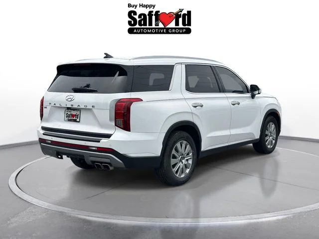 Used 2023 White Hyundai SEL image 10