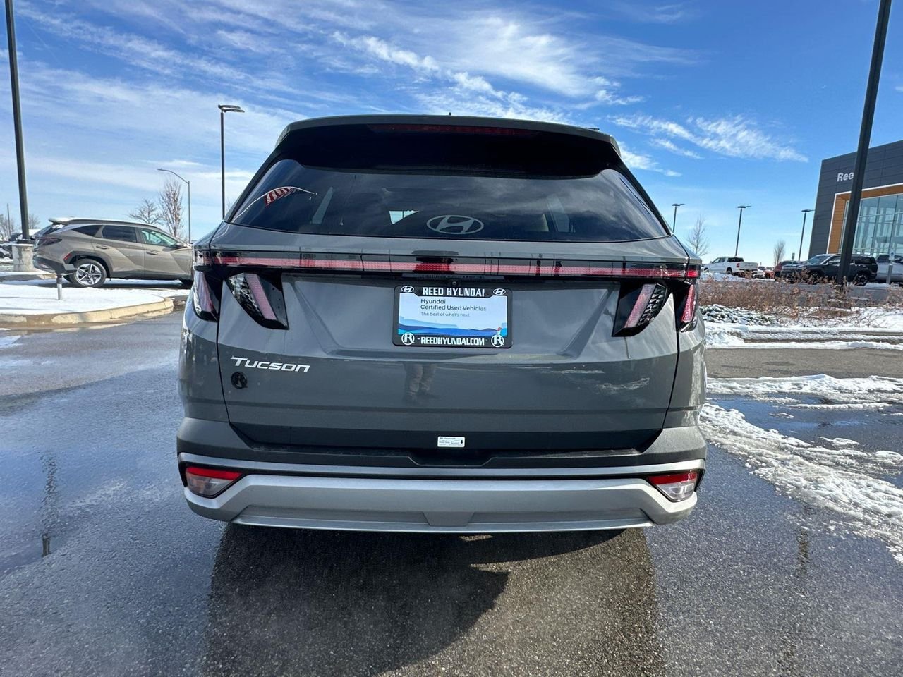 New 2025 Hampton Gray Hyundai SEL Convenience FWD image 3