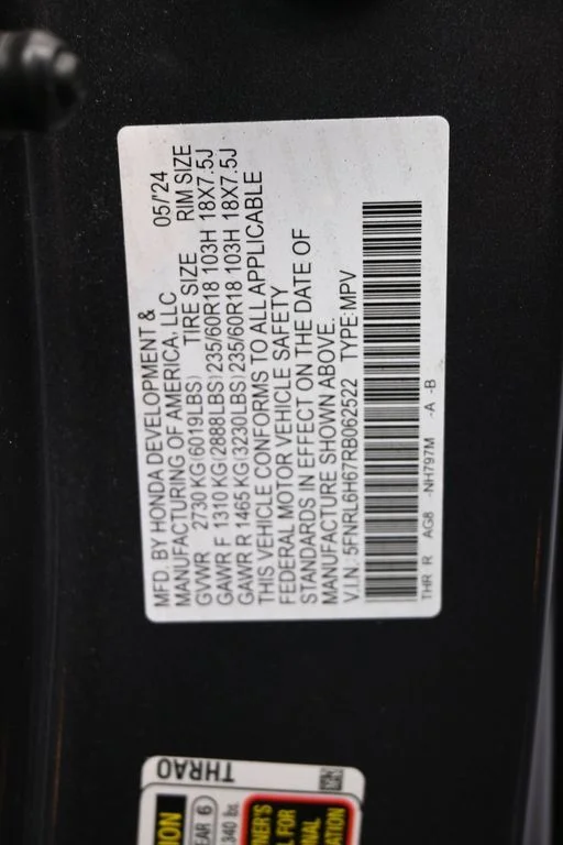 Used 2024 Gray / Black Honda EX-L image 28