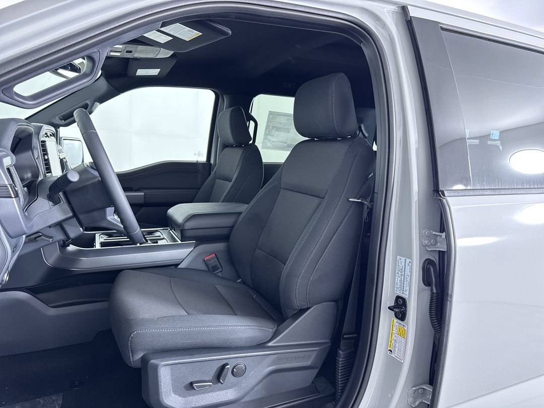 New 2026 Avalanche Ford XLT image 15