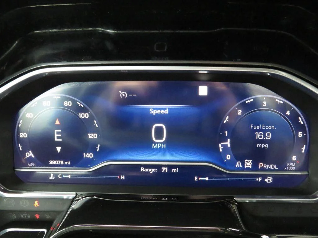 Used 2022 Blue Metallic Chevrolet LT image 24