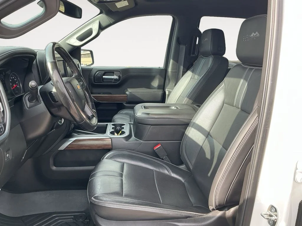 Used 2022 Beige Chevrolet High Country image 11