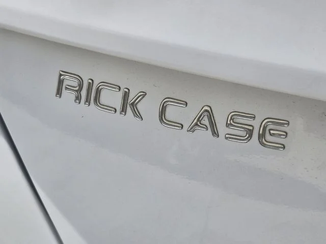 Used 2024 White Hyundai SEL image 11