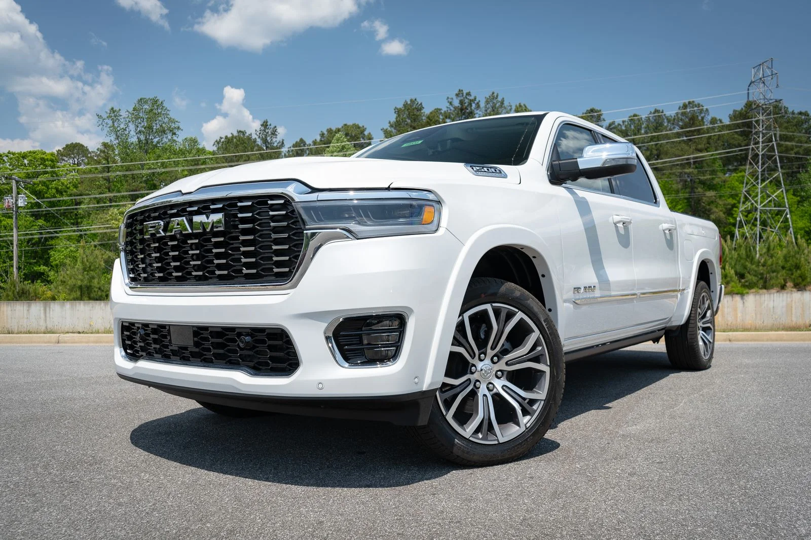 New 2026 Ivory White Tri-Coat Pearl-Coat Exterior Paint RAM Tungsten image 5