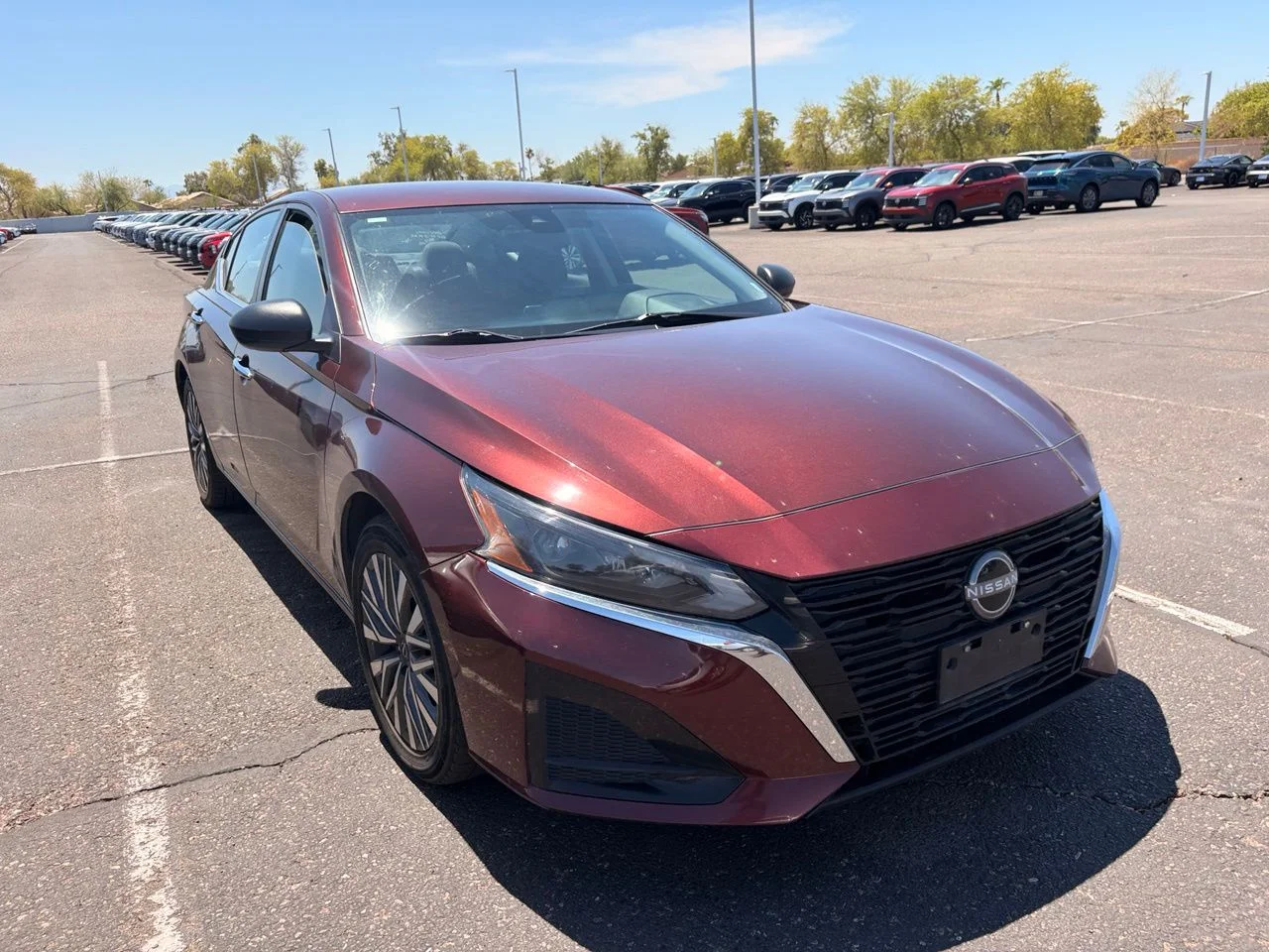 Used 2024 Garnet Pearl Metallic Nissan 2.5 SV image 3