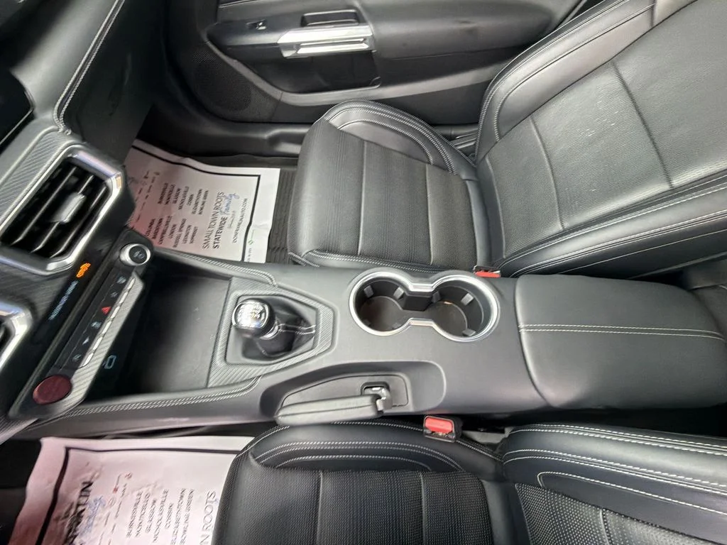 Used 2025 Gray Ford GT Premium image 26