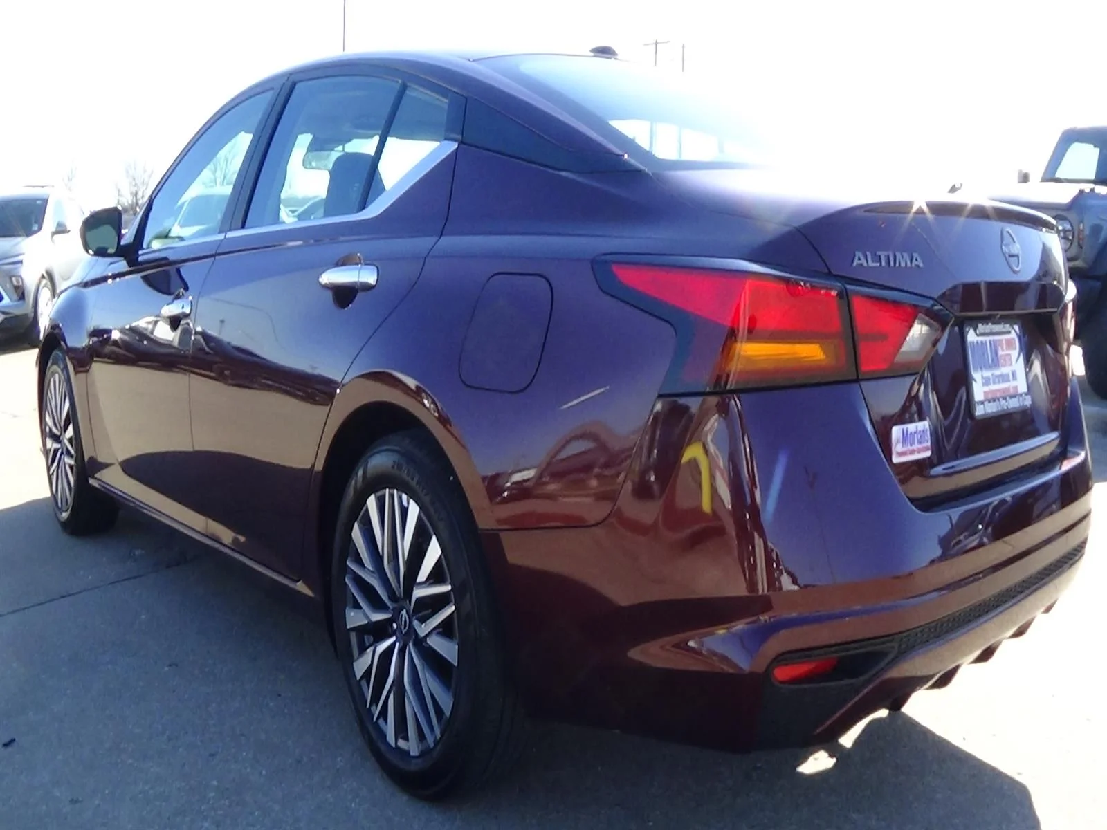 Certified Used 2025 Garnet Pearl Metallic (nca) Nissan 2.5 SV image 8