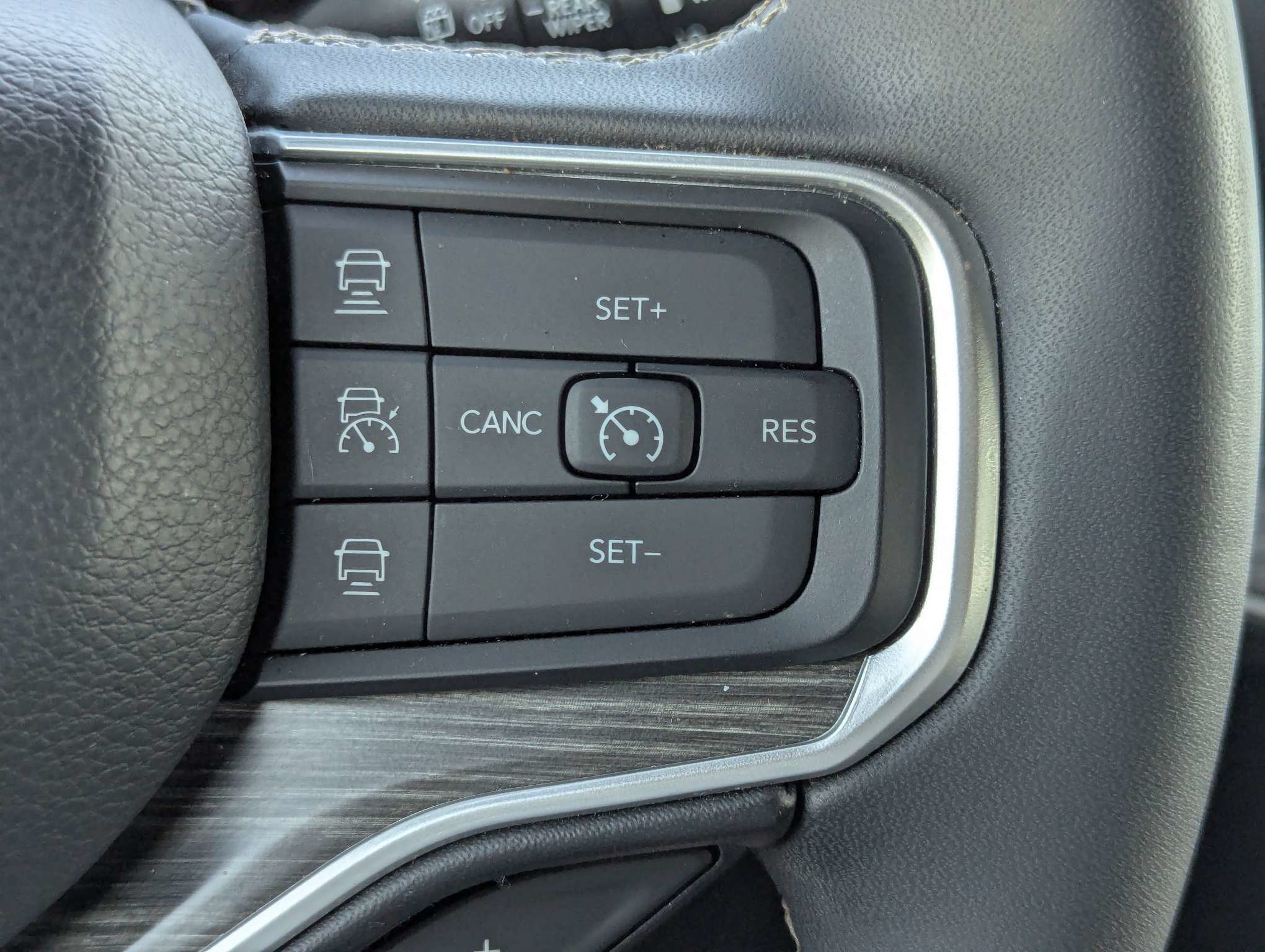 Used 2024 White Jeep Series II image 26