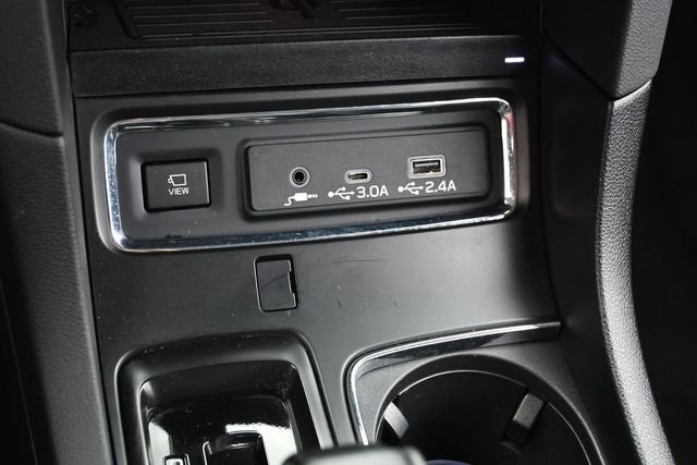 Used 2025 Green Metallic Subaru Limited Bronze Edition image 22