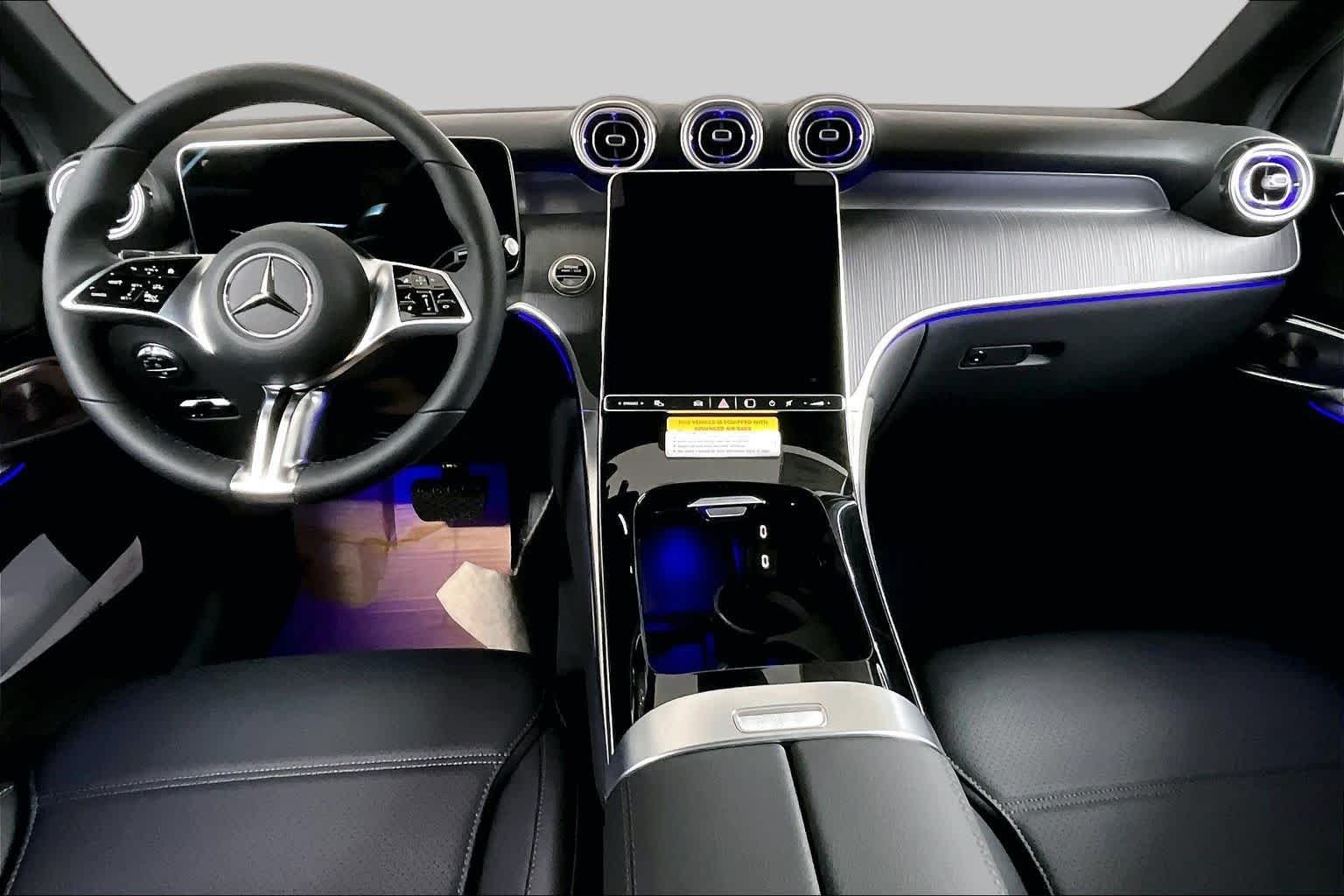 New 2027 Graphite Grey Metallic Mercedes-Benz GLC 300 image 8