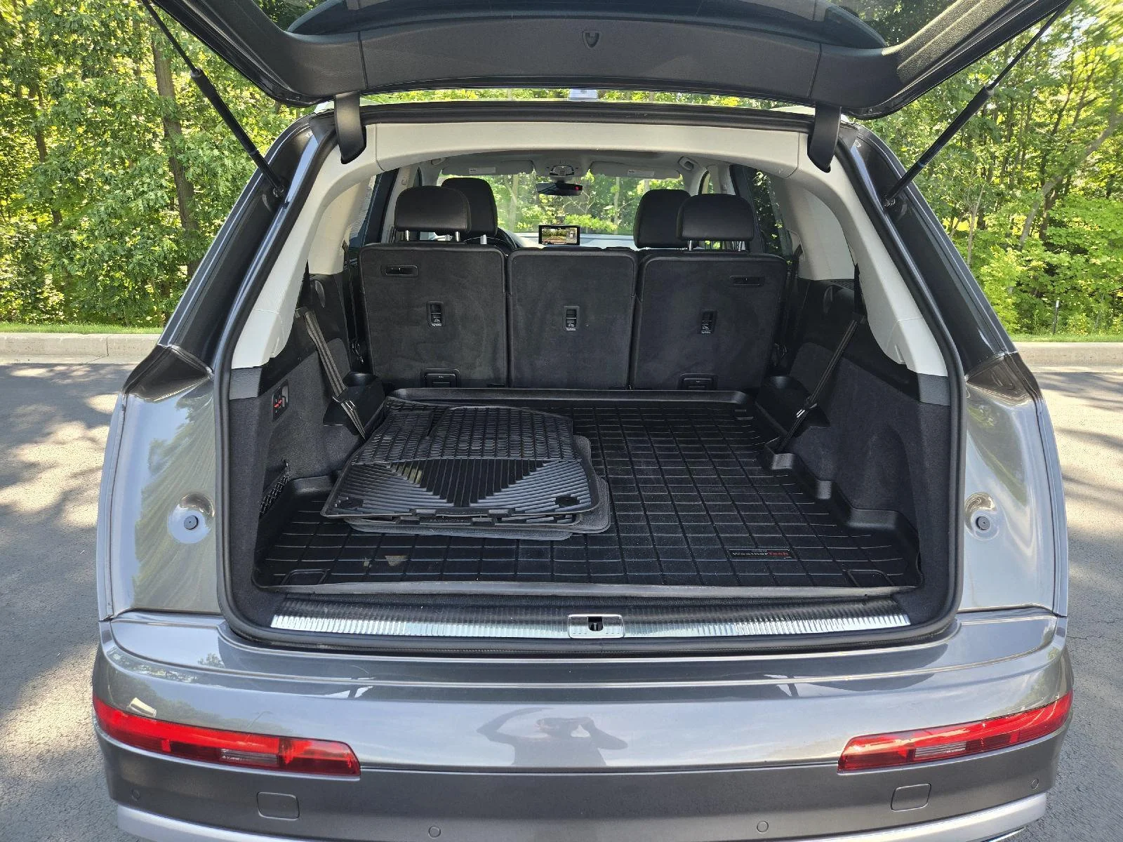 Used 2019 Samurai Gray Metallic Audi Premium Plus image 9
