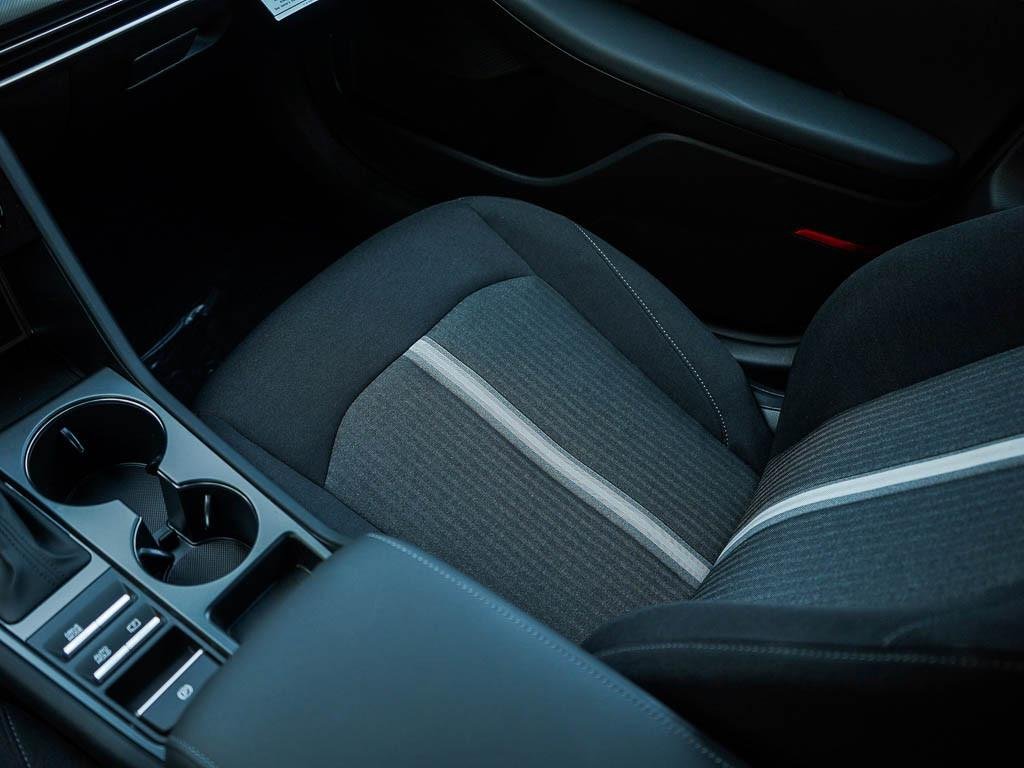 New 2026 Carbon Blue Hyundai SE FWD image 46