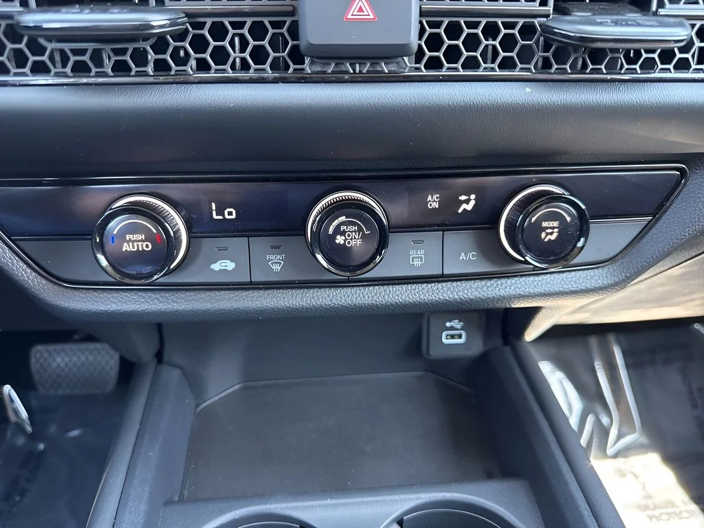Used 2025 Black Honda LX image 17