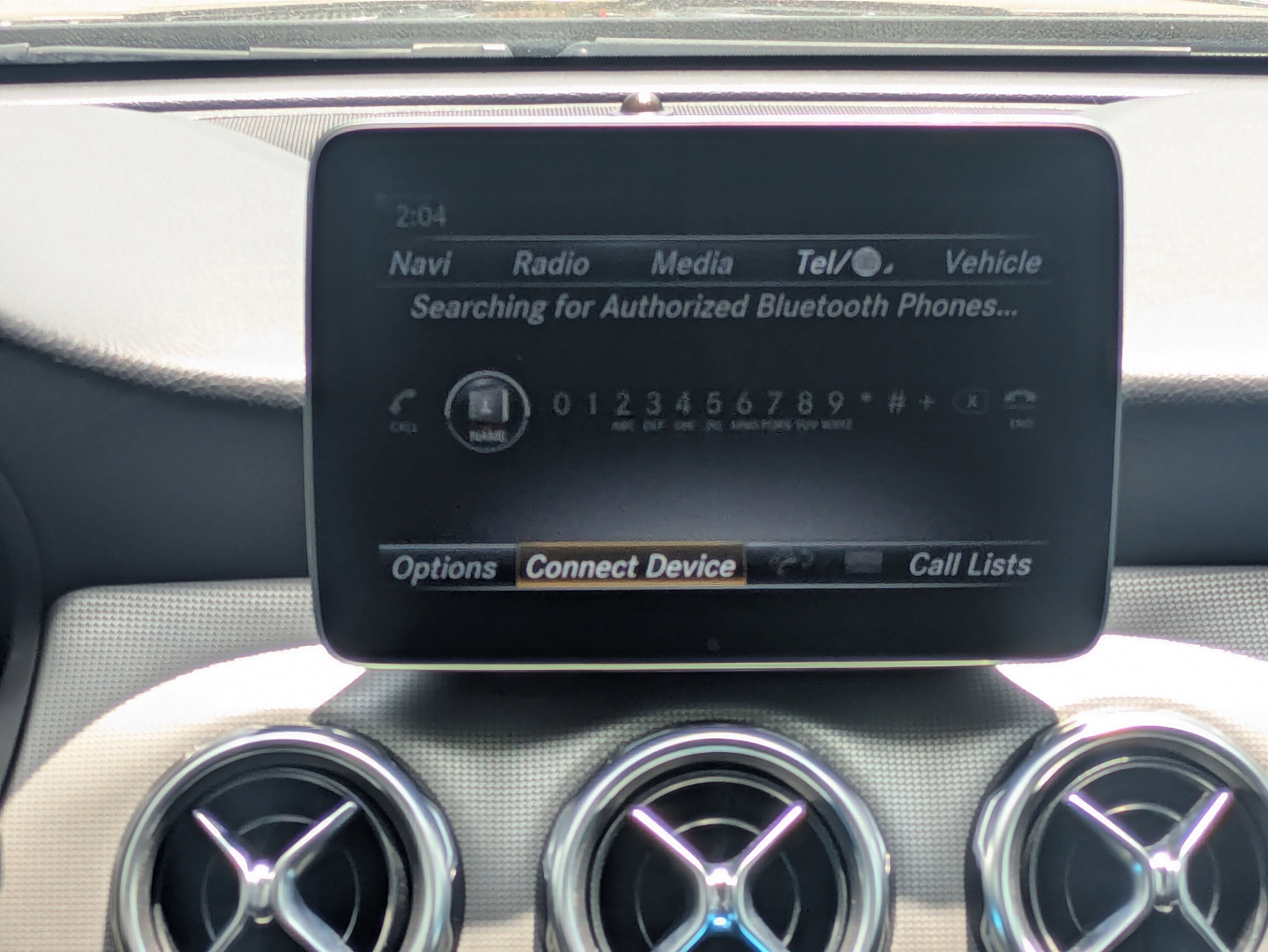 Used 2018 Night Black Mercedes-Benz GLA 250 image 17