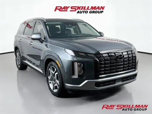 Used 2024 Gray Hyundai SEL image 1