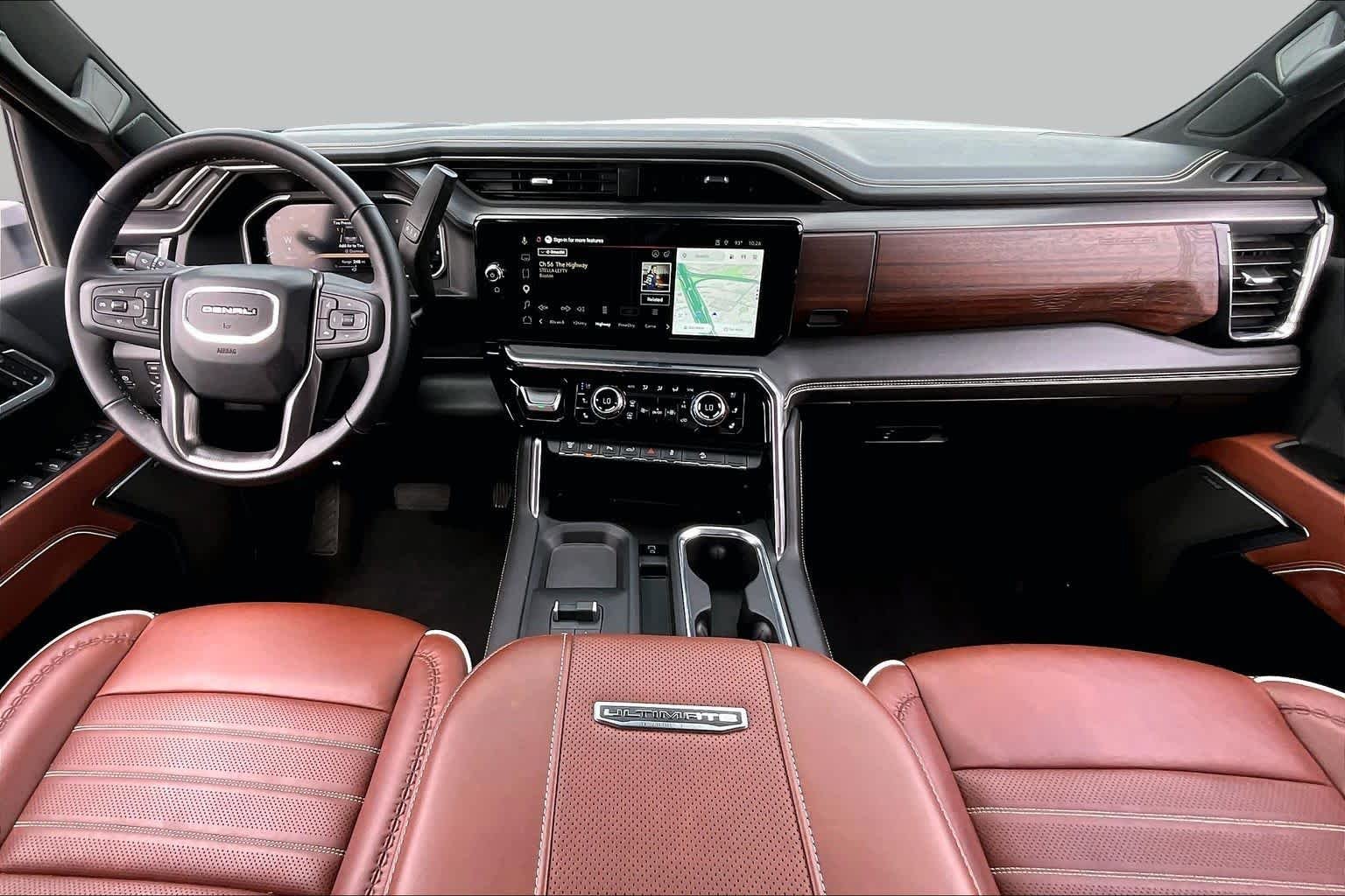 Used 2026 Glacier White Tricoat GMC Denali Ultimate image 17
