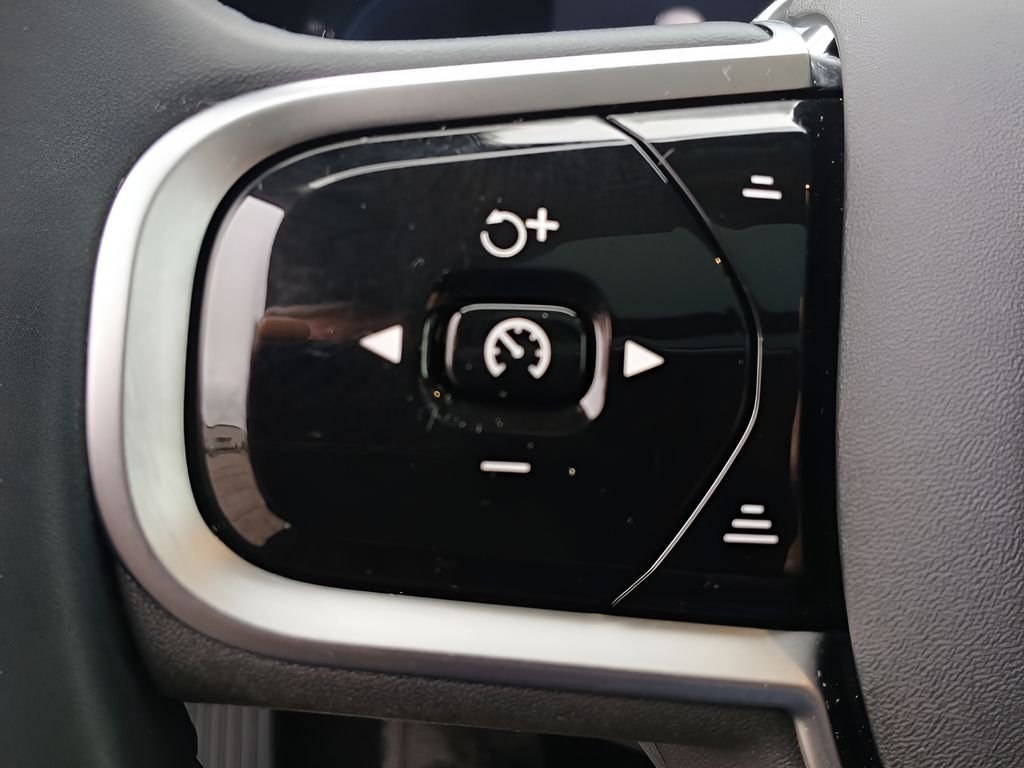 2025 Volvo V60 Cross Country Plus - Photo 23