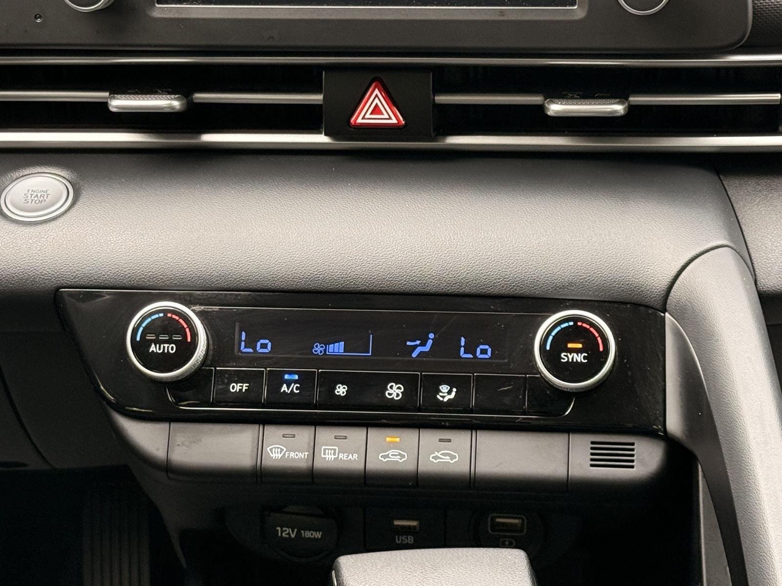 Used 2022 Quartz White Hyundai SEL image 25