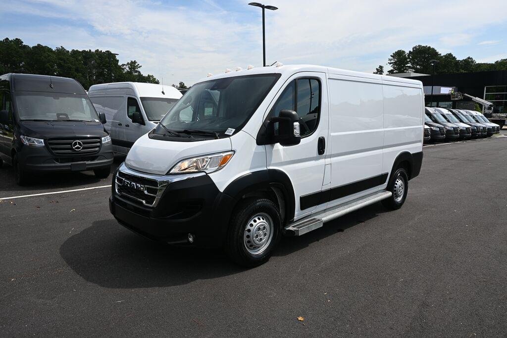 2025 RAM ProMaster Cargo Van Base