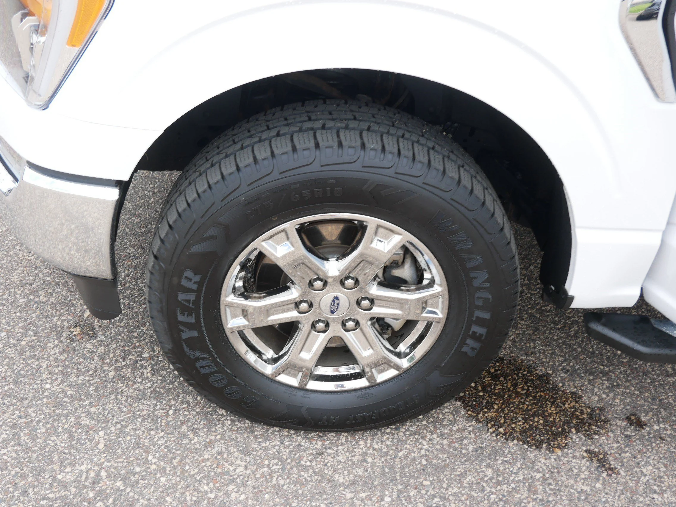 Used 2024 Sterling Gray Metallic Chevrolet RST image 47