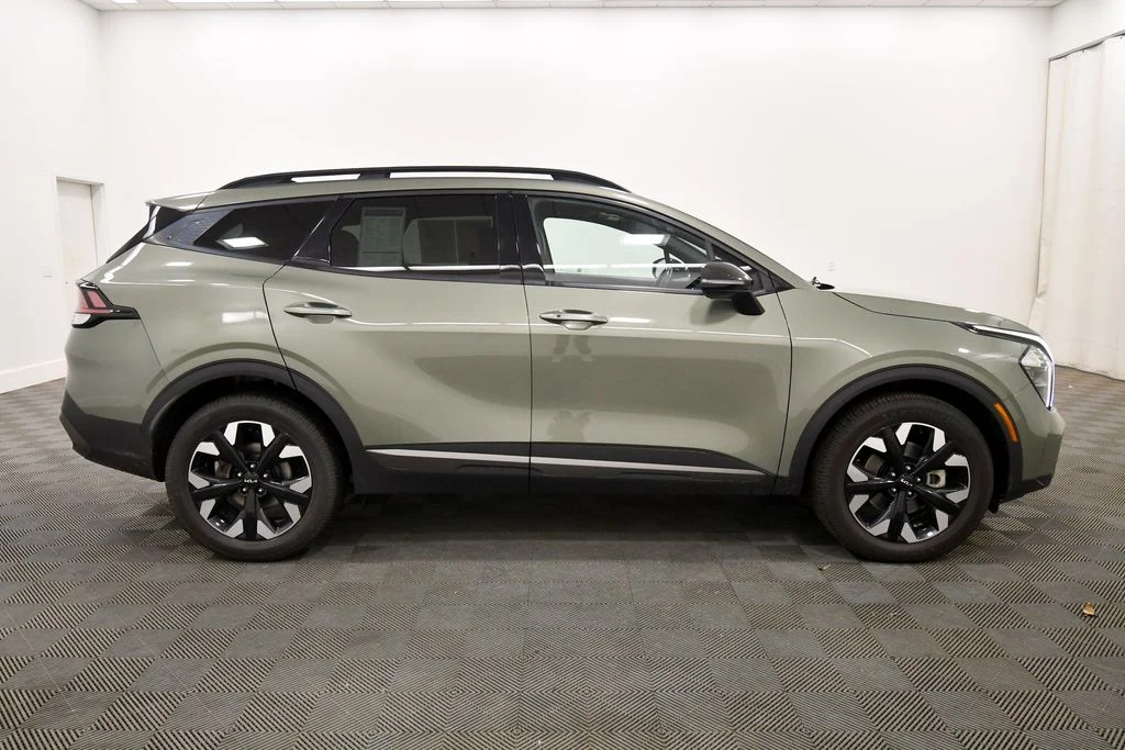 Certified Used 2023 Green Kia X-Line image 9