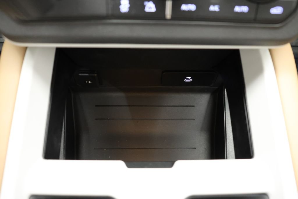 2026 Land Rover Defender X-Dynamic SE - Photo 25