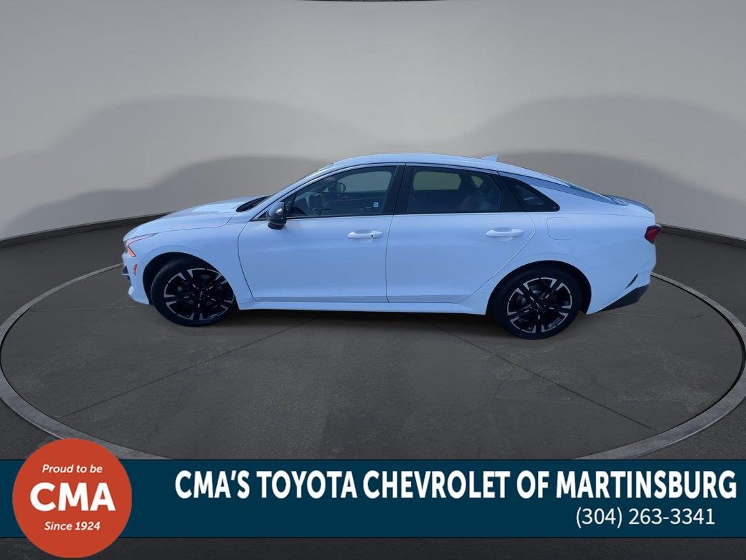 Used 2024 Glacial White Pearl Kia GT-Line image 5