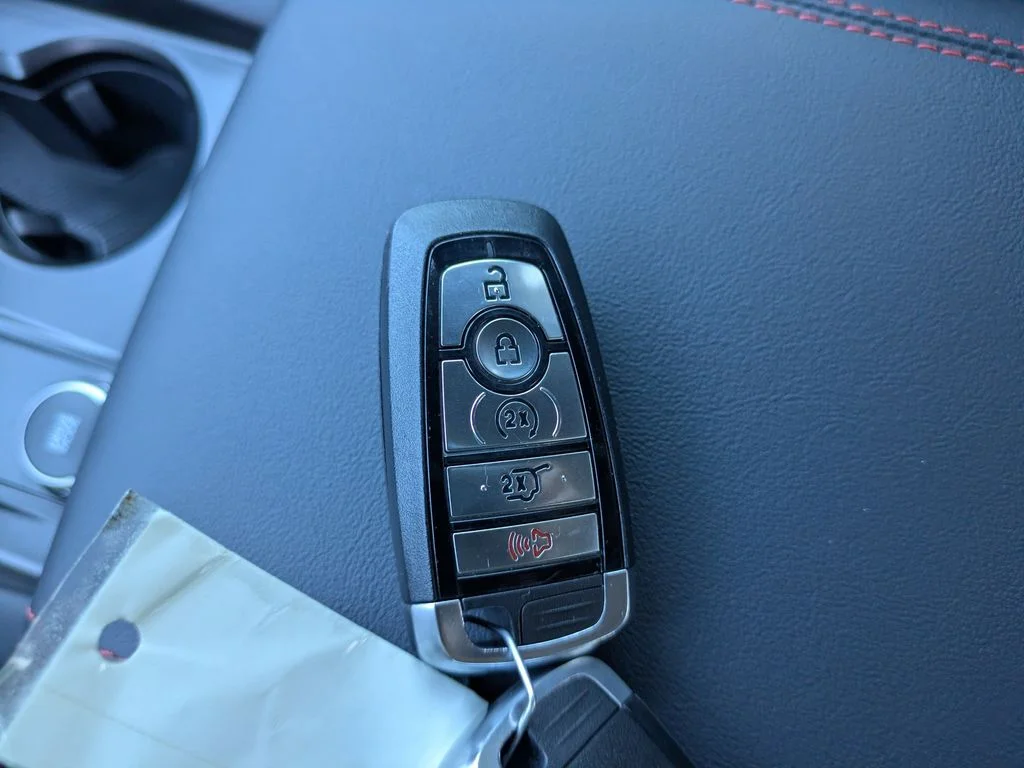 New 2026 Star White Metallic Tri-Coat Ford ST image 36