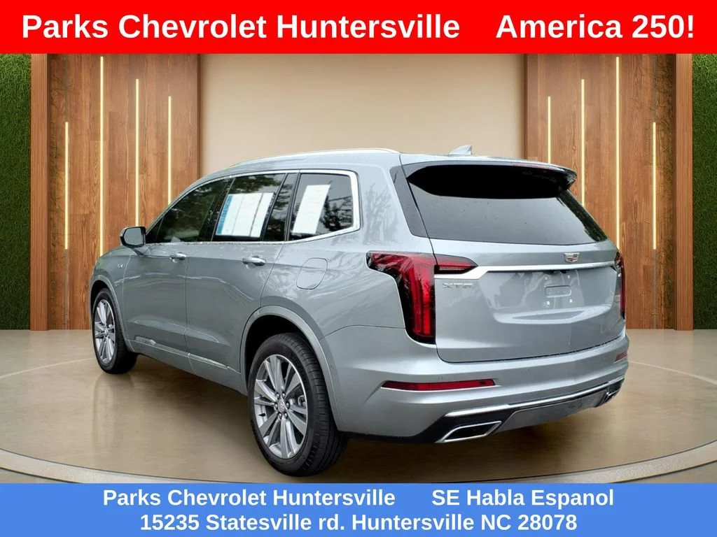 Used 2024 Argent Silver Metallic Cadillac Premium Luxury image 33