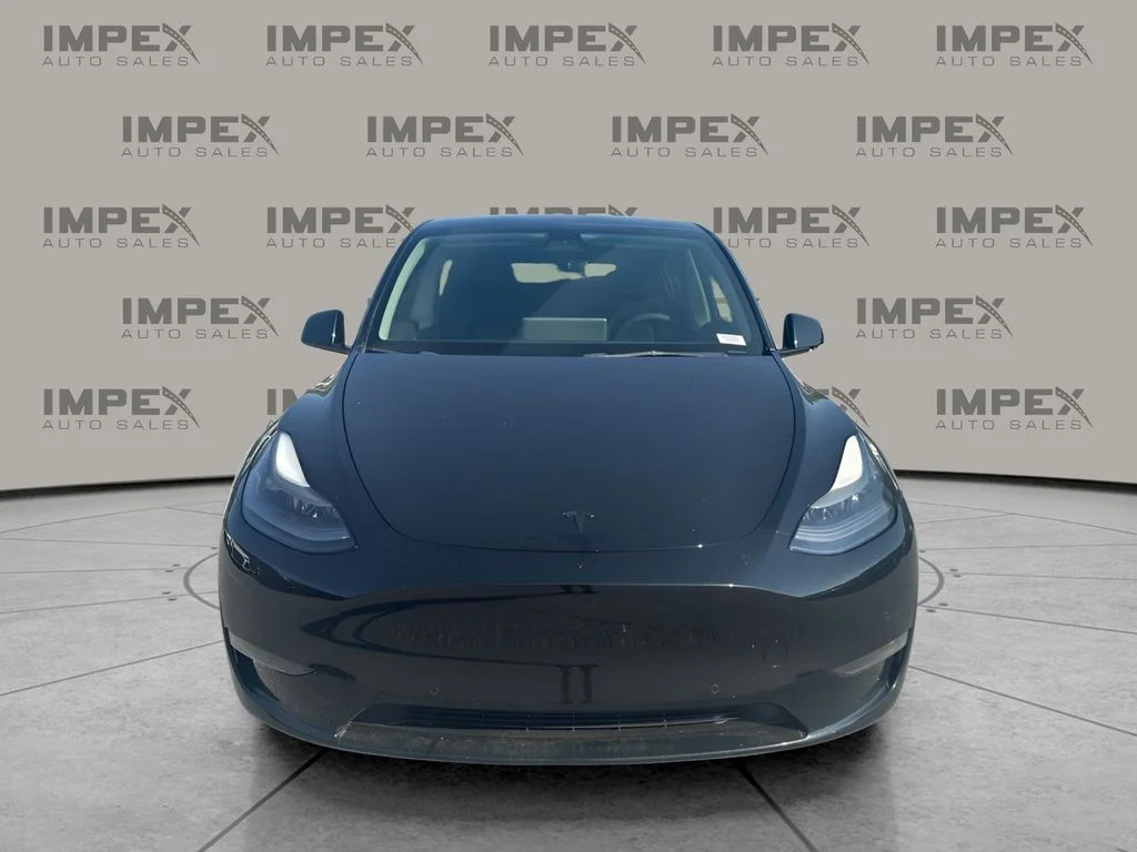Used 2022 Black Tesla Performance image 8