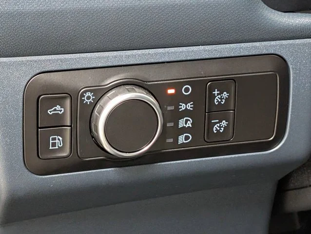 New 2026 Space White Metallic Ford Lariat® image 43