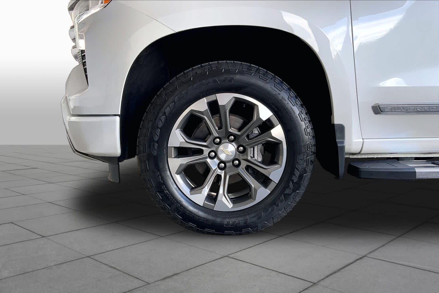 2024 Chevrolet Silverado 1500 High Country - Photo 11