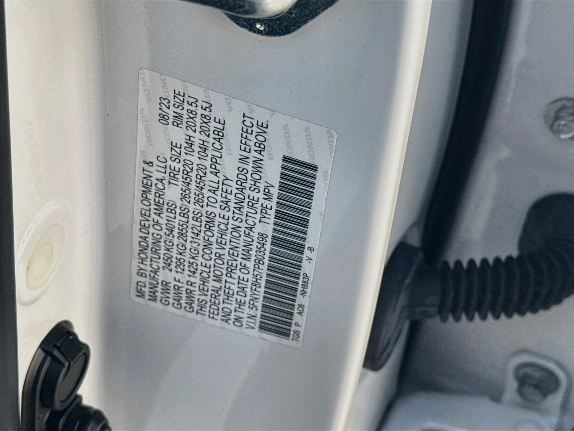 Used 2023 White Honda EX-L image 37