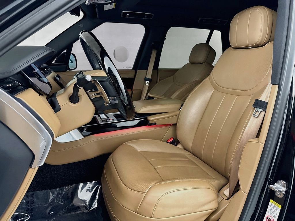 Certified Used 2025 Black Land Rover SE image 21