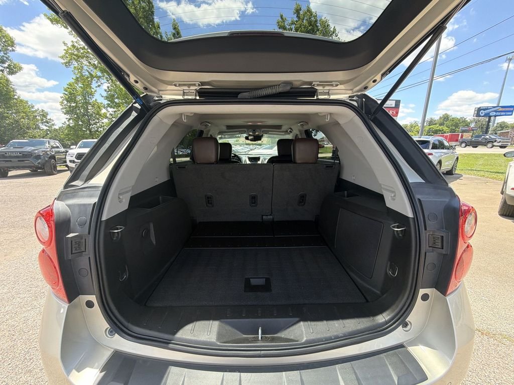 Used 2013 Gold Chevrolet LTZ image 23