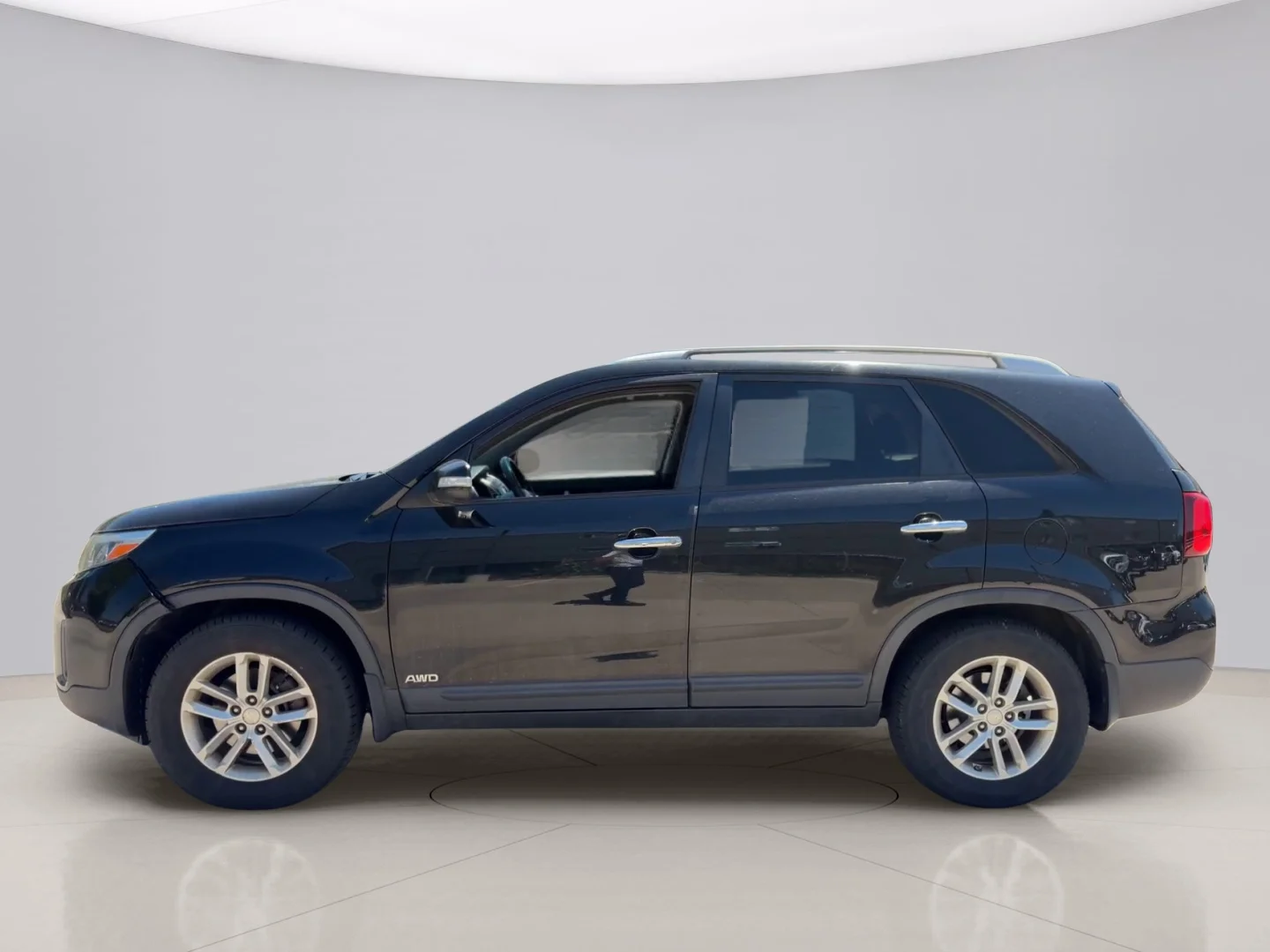 Used 2014 Black Kia LX image 2