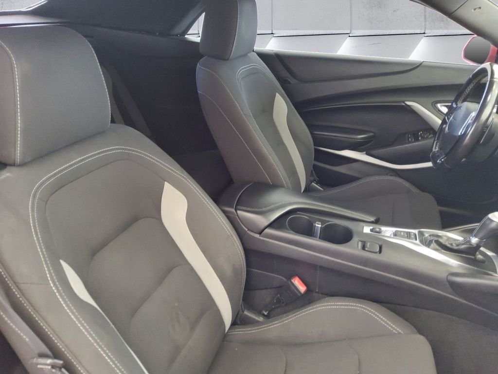 Used 2018 Red Chevrolet 1LT image 14