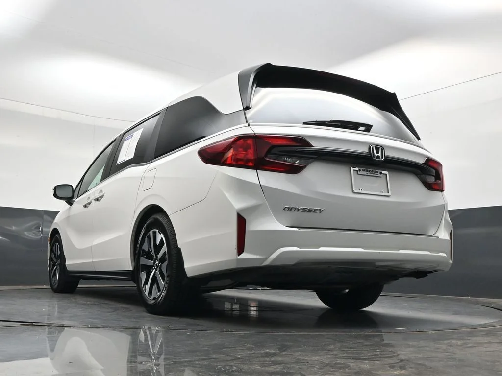 Certified Used 2025 White Honda EX-L image 45