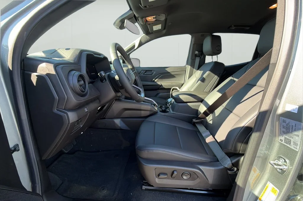 New 2026 Sterling Gray Metallic Chevrolet Trail Boss image 15