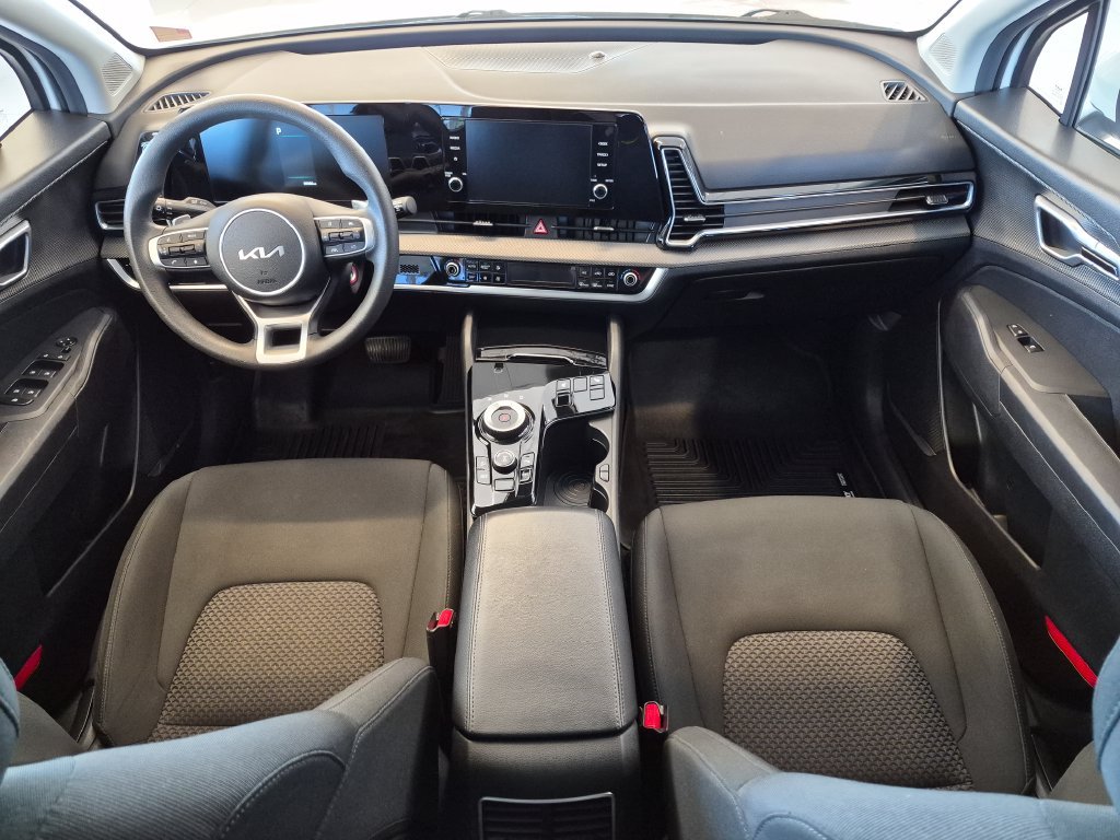 Used 2023 Snow White Pearl Kia LX image 29