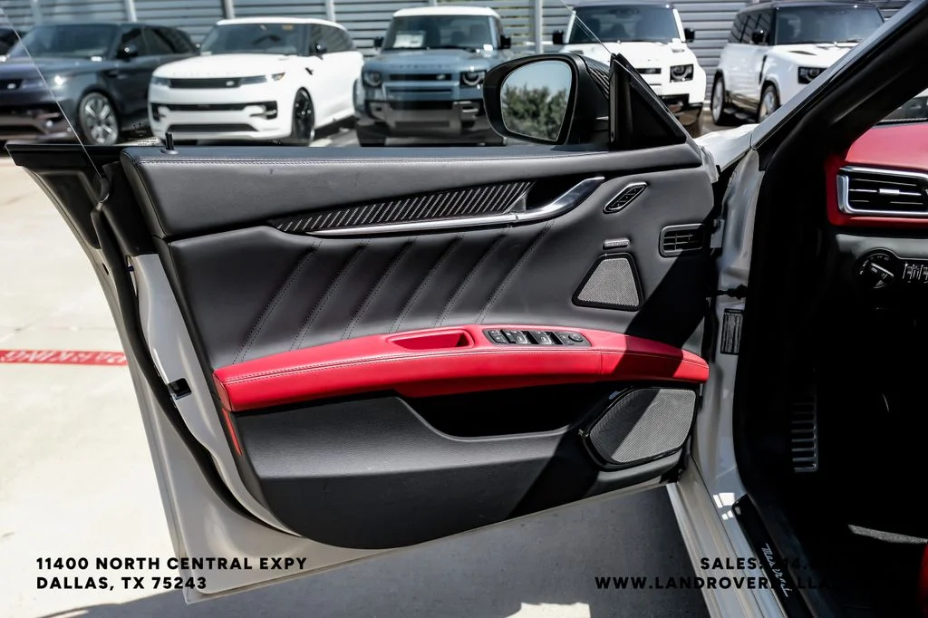 Used 2023 White Maserati Trofeo image 45