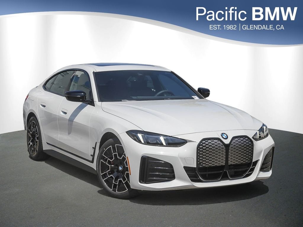 2026 BMW i4 40
