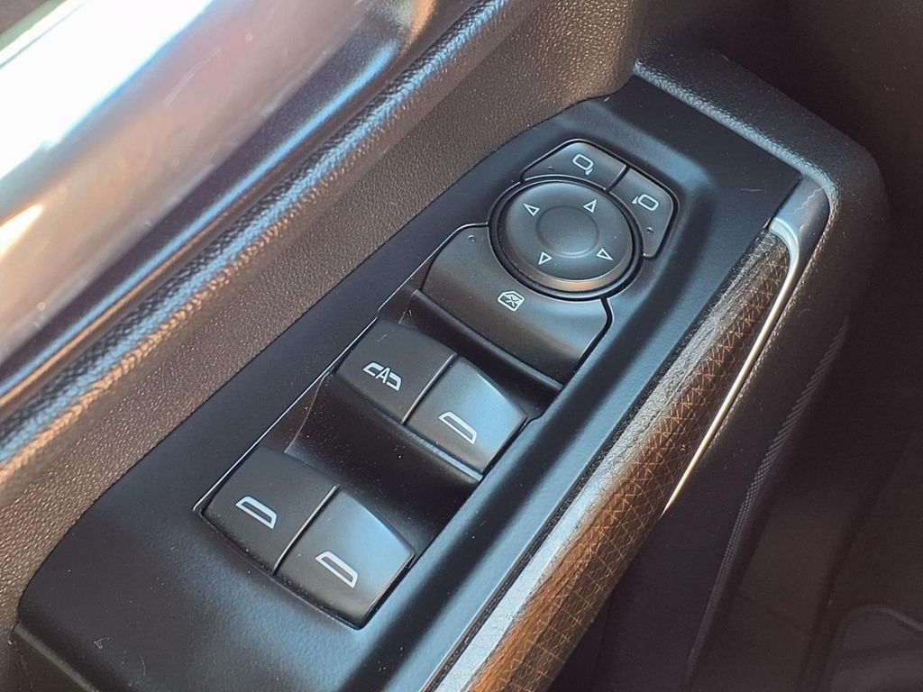 Used 2019 Black Chevrolet LT image 28