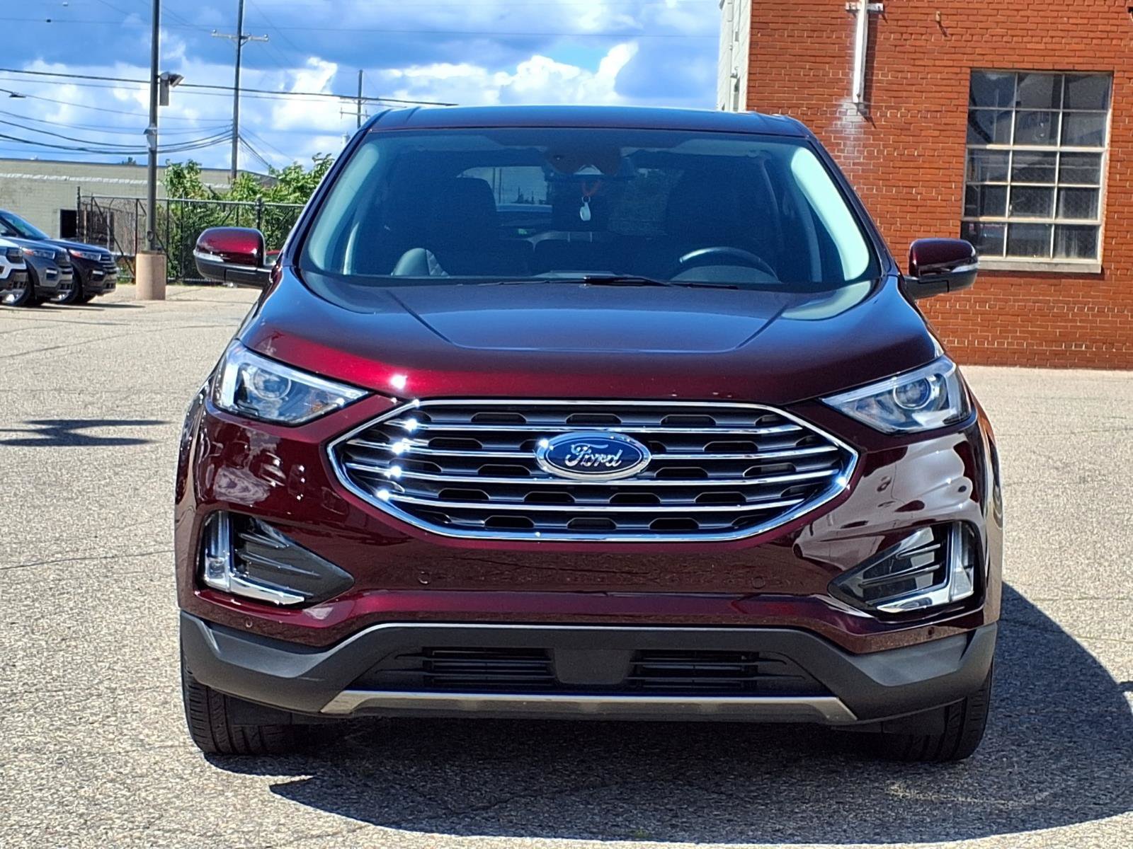 Certified Used 2024 Burgundy Velvet Metallic Tinted Clearcoat Ford Titanium image 26