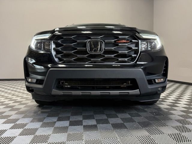 Used 2023 Crystal Black Pearl Honda TrailSport image 3