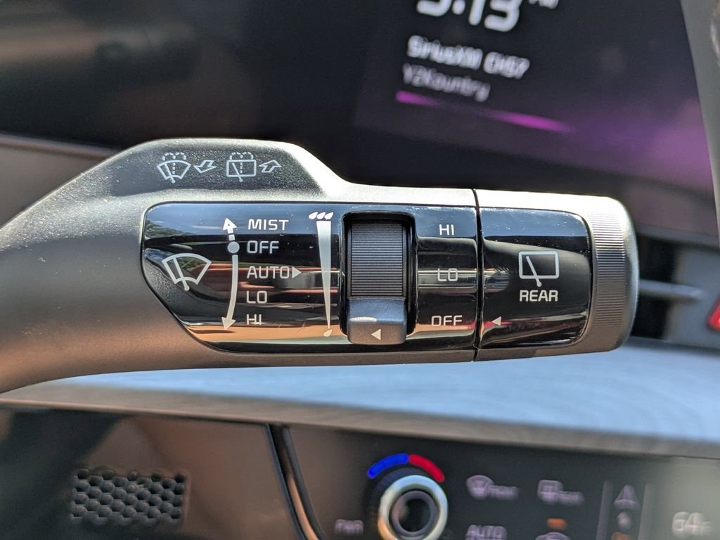 New 2025 Jungle Green Kia X-Line Prestige image 35