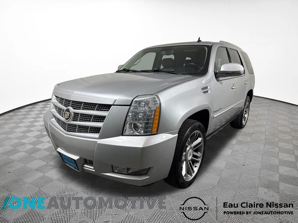 2012 Cadillac Escalade AWD Premium's photo