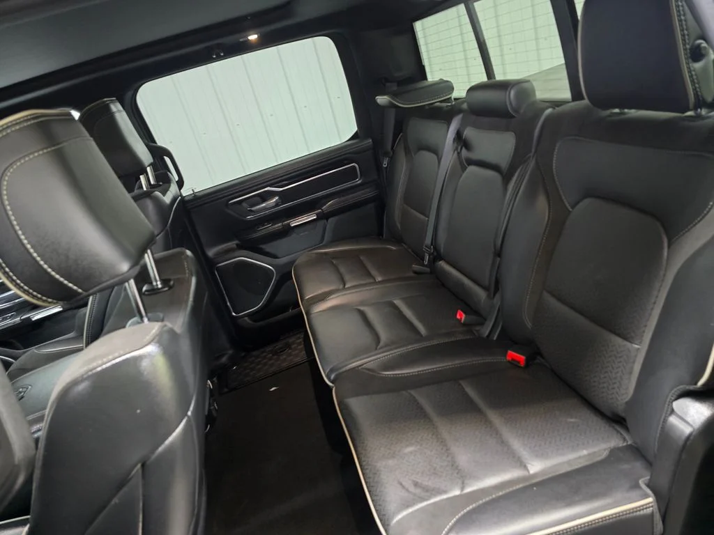 Used 2022 Black Ram Laramie image 18