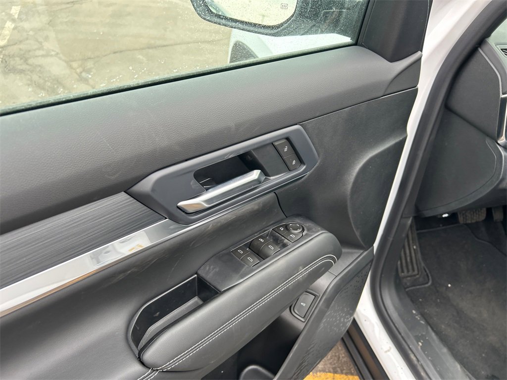 2026 GMC TERRAIN - Image 13